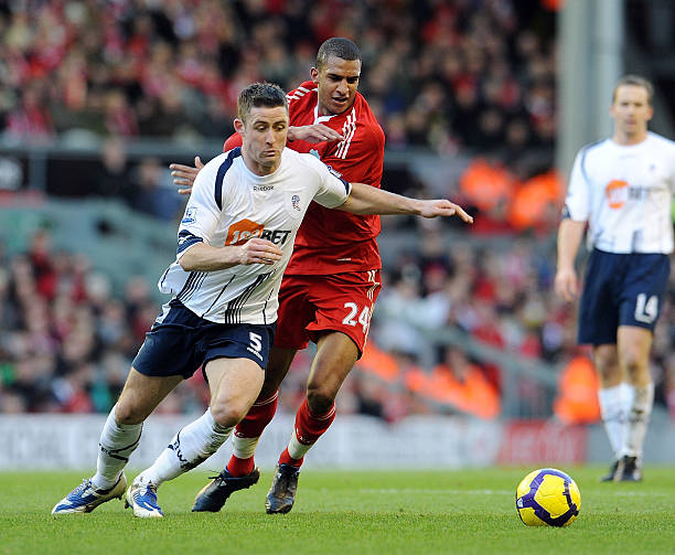 致力于通过 致力于通过