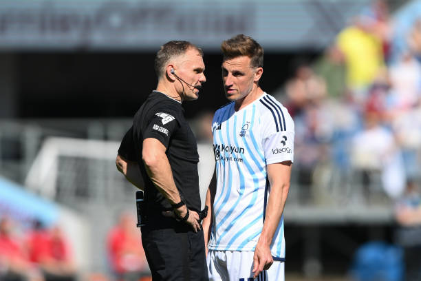 美元的票价 美元的票价