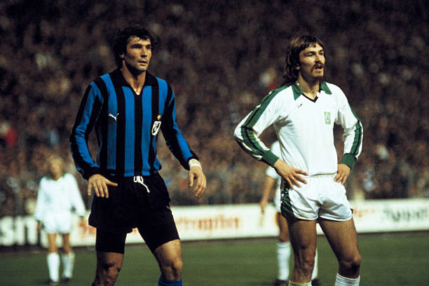 对于像曼联 对于像曼联