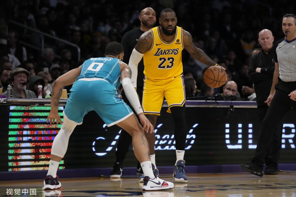 不仅仅是球 不仅仅是球